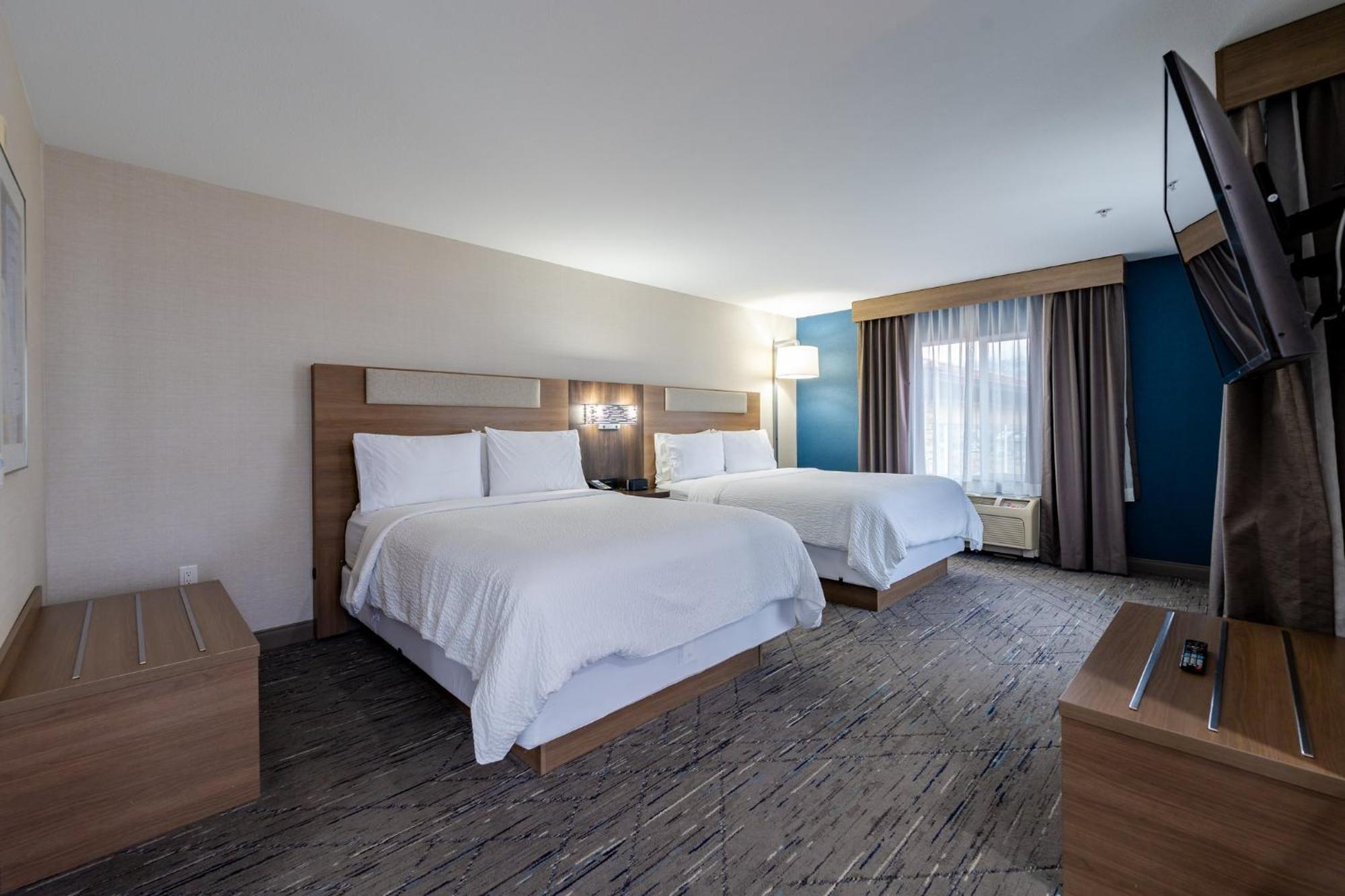 Holiday Inn Express & Suites Frazier Park By Ihg Lebec Exterior photo
